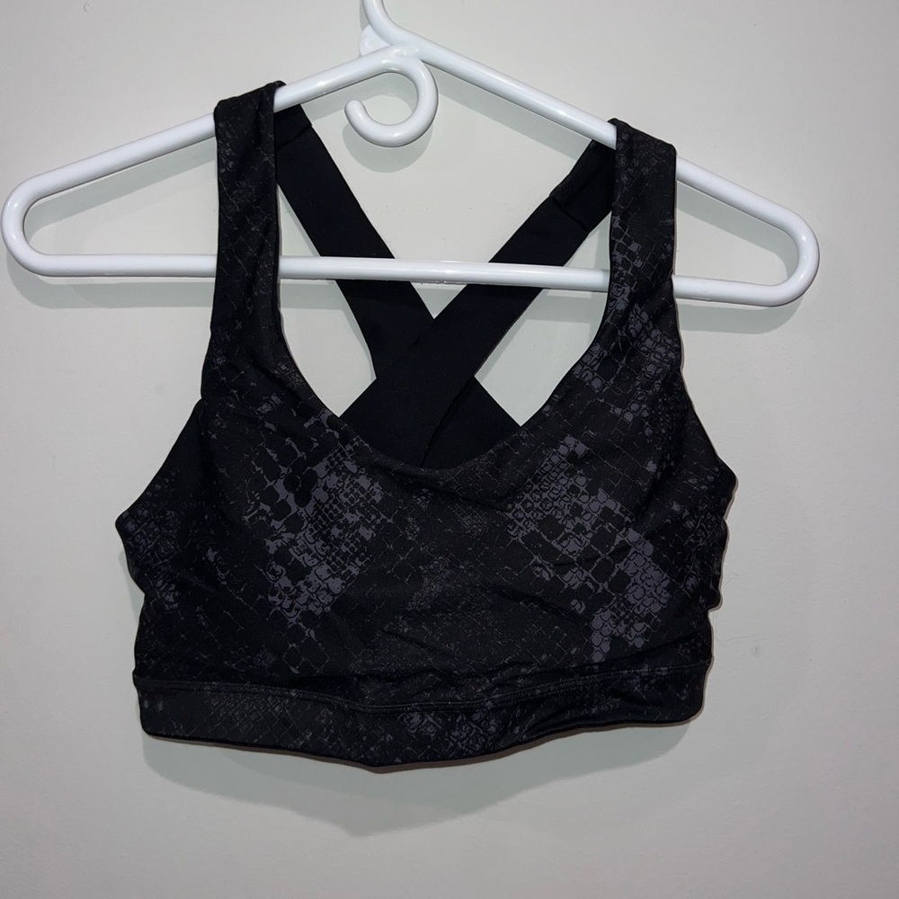 Black and Grey sports bra. Old Navy, Size M. Great material not cotton.